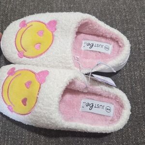 Just Be Kids' Cream and Pink Emoji Slippers